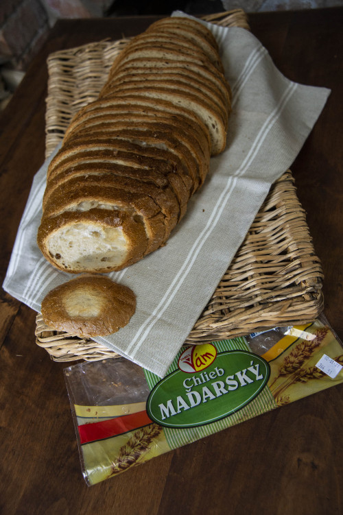 Chlieb Maďarský 900g